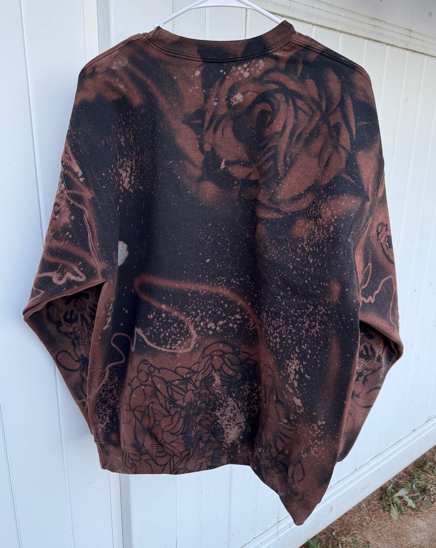 Skull and Dagger Crewneck Sweatshirt