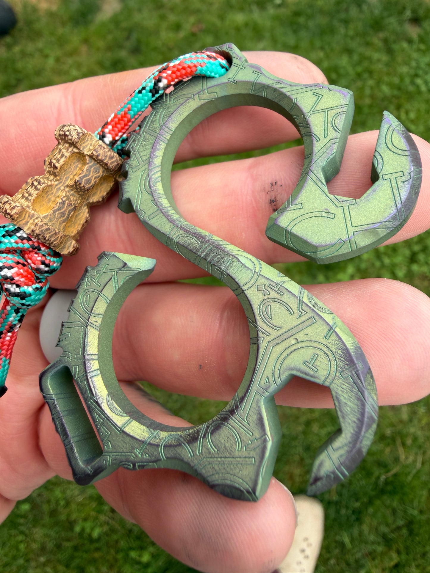 The Solo 2.1 EDC Pocket Tool