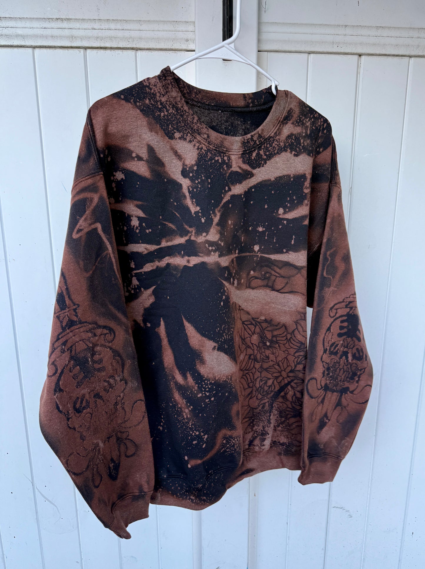 Skull and Dagger Crewneck Sweatshirt