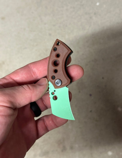 WharHawk Friction Folder
