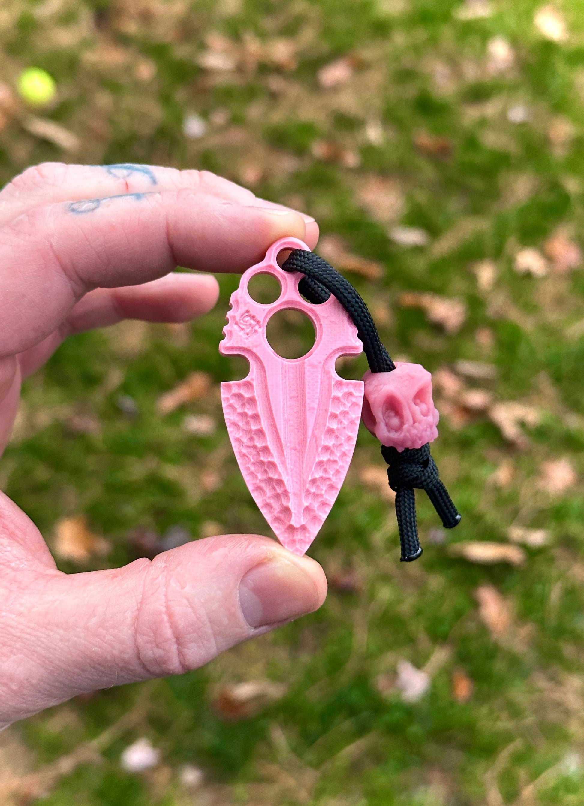 Koch Tools Co. Artifakt Pocket Tool - EDC Worry Stone - Pink G10