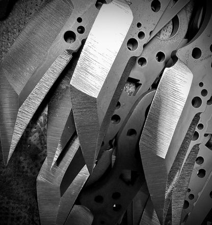 Koch Tools Co and Empire Outfitter EDC Hornet Fixed Blade AEB-L 