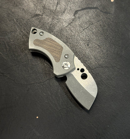 Gnat Friction Folder ( Custom )