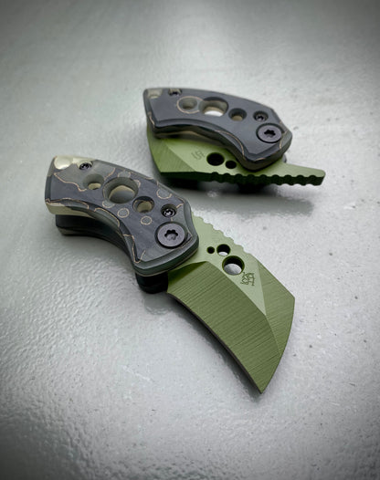 WharHawk Friction Folder