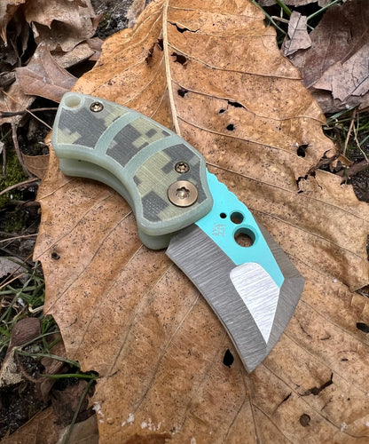 WharHawk Friction Folder
