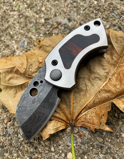 Gnat Friction Folder ( Custom )