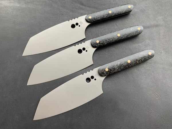 Santoku kitchen knife