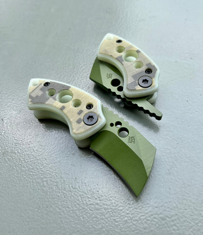 WharHawk Friction Folder